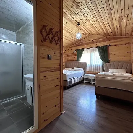 Mercan Quarto em Acomodações Particulares *